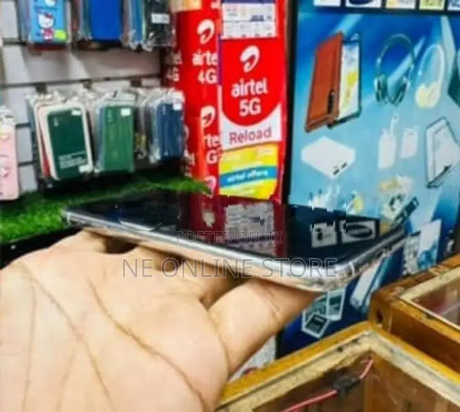 Apple iPhone 11 Pro (Used)