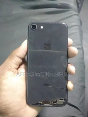 Apple iPhone 8 256GB (Used)