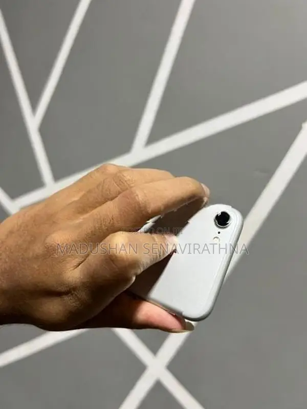 Apple iPhone 7 (Used)