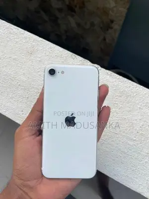 Apple iPhone SE 2 (Used)