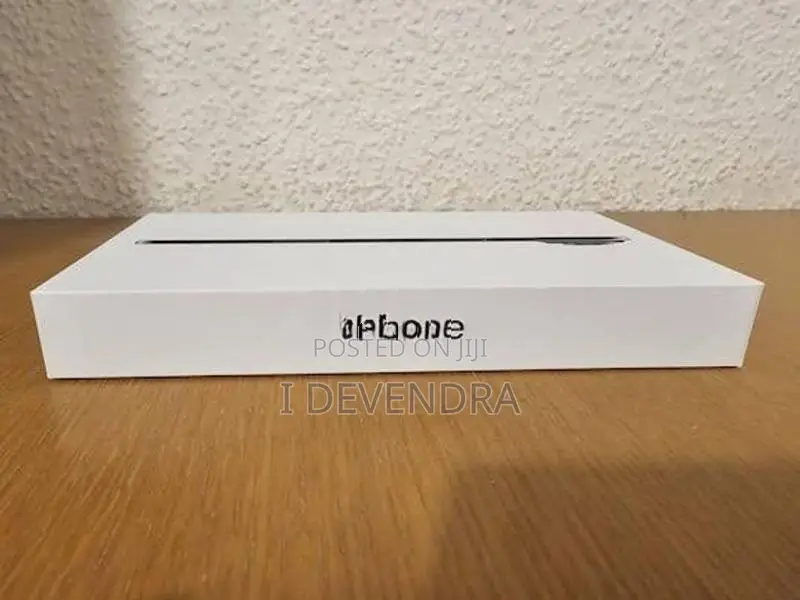 Apple iPhone 17 Air (Used)