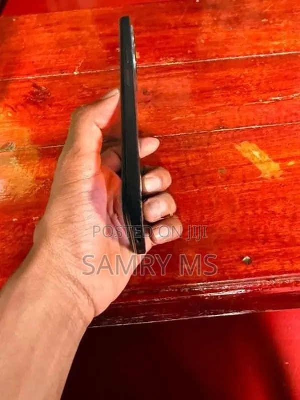 Xiaomi Redmi 12 (Used)