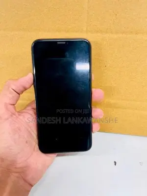 Apple iPhone 11 Pro 512GB Gold (Used)