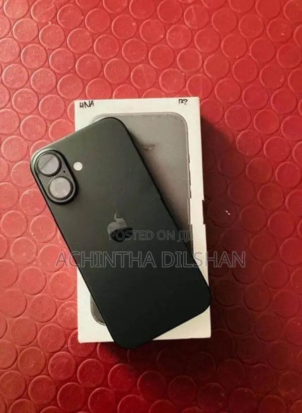 Apple iPhone 16 (Used)