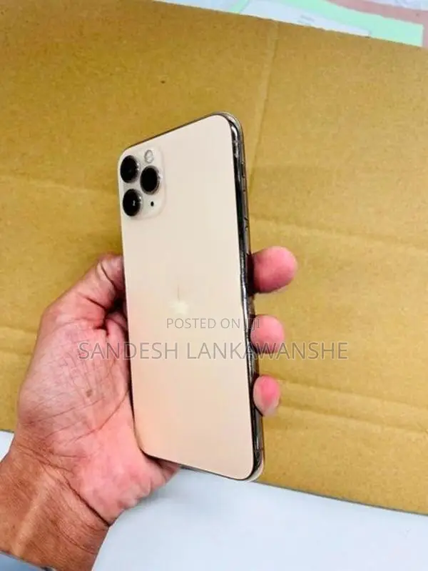Apple iPhone 11 Pro 512GB Gold (Used)