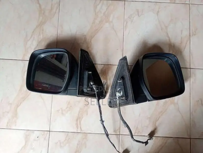 NOAH power mirrors for CR42/41 for Van