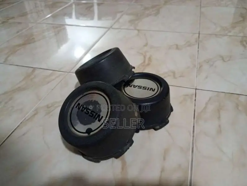 Nissan Rim hub cover cups for Caravan / Double cabs for All