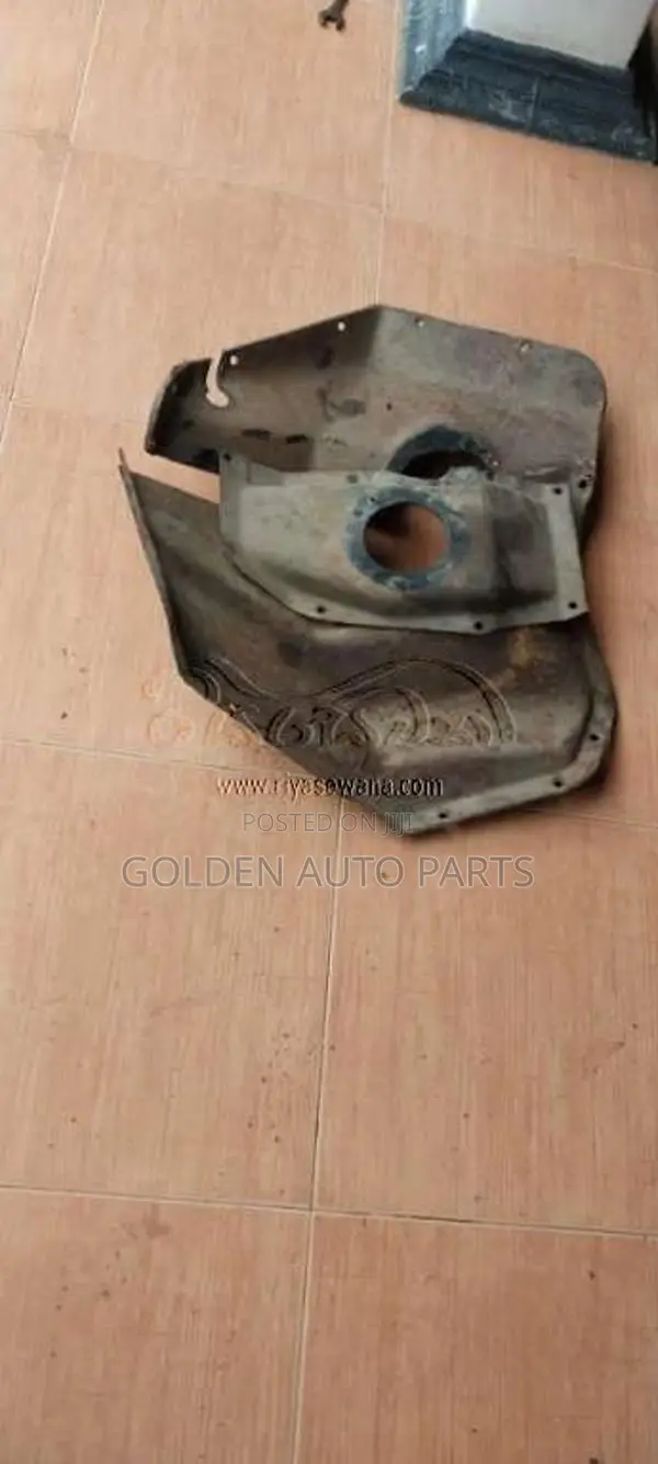 Mitsubishi 4dr5 Jeep Recondition Gearbox cover for Other