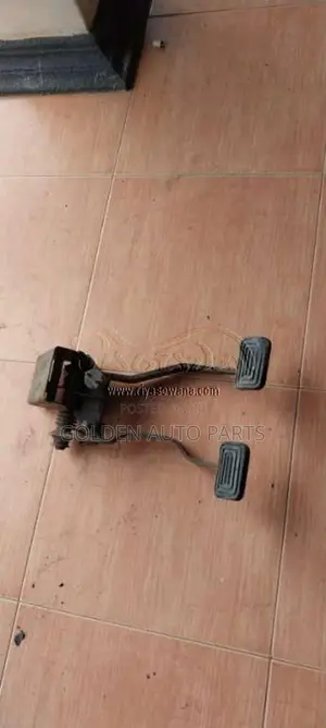 Mitsubishi 4dr5 Jeep Recondition hand break for Other