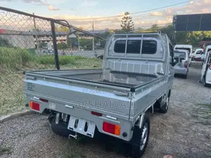 Suzuki Carry Every 2023 Lorry (Used)