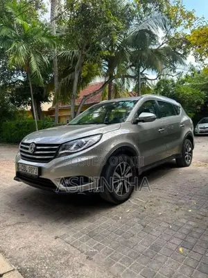 DFSK Glory 580 2021 SUV (Used)