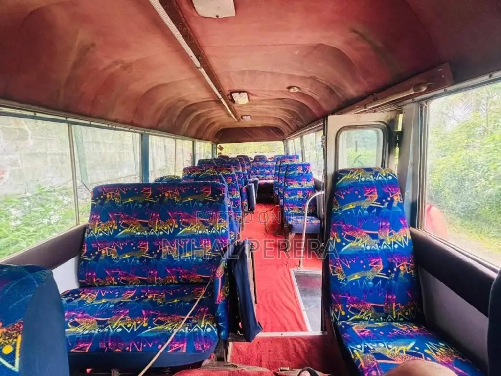 Isuzu Journey 1984 Bus (Used)