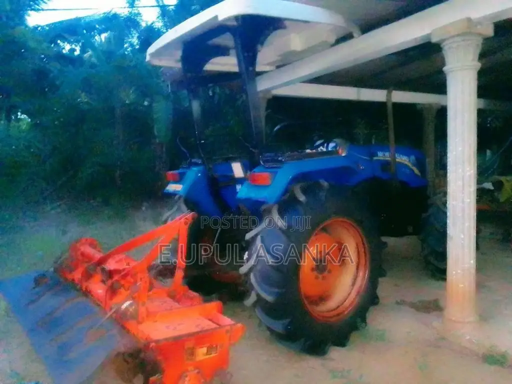 New-Holland 4710 2020 Tractor (Used)