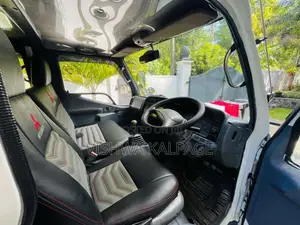 Mitsubishi Canter 2005 Crew Cab (Used)