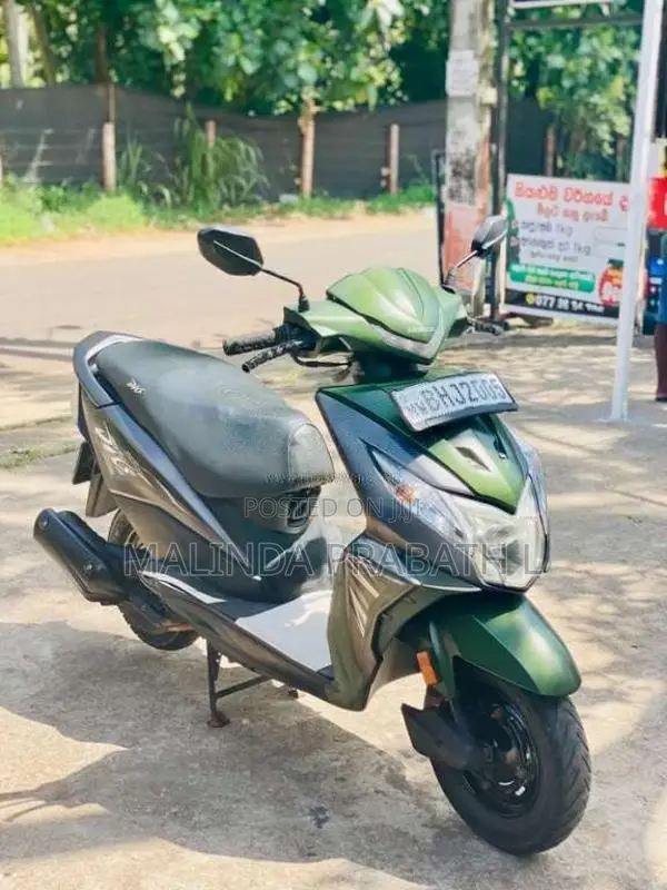 Honda Dio Dx 2018 Motorbike (Used)