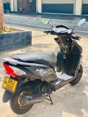 Honda Dio Dx 2018 Motorbike (Used)