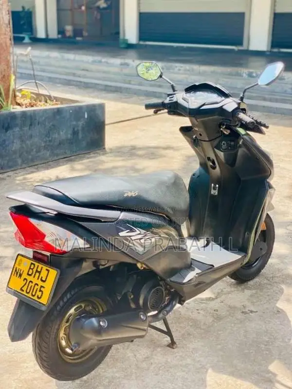 Honda Dio Dx 2018 Motorbike (Used)