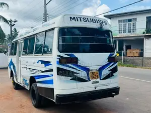 Mitsubishi Rosa 1980 Bus (Used)