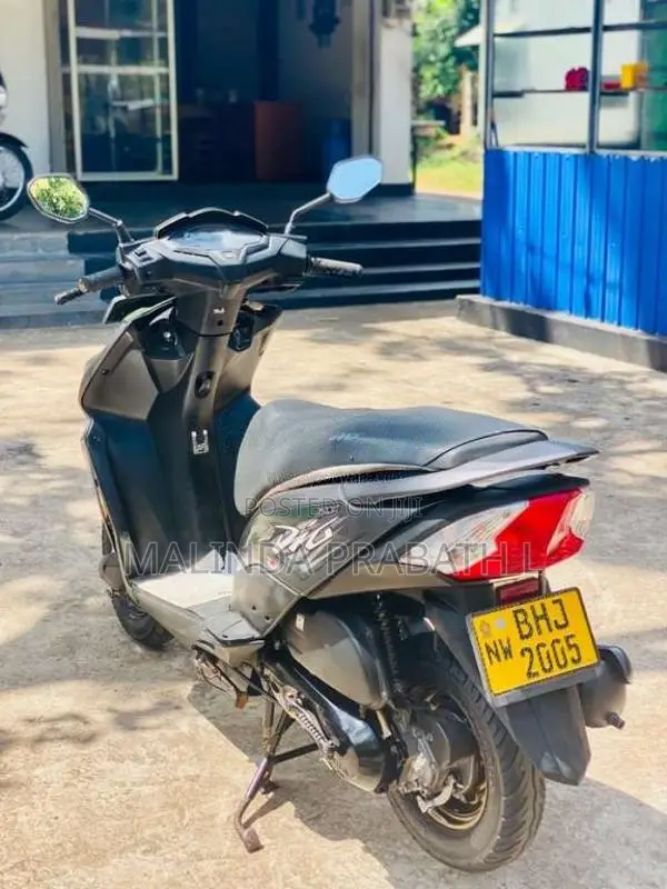 Honda Dio Dx 2018 Motorbike (Used)