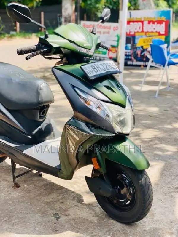 Honda Dio Dx 2018 Motorbike (Used)