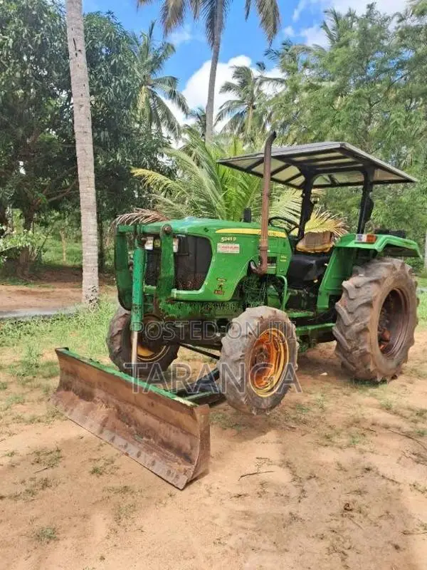 John-Deere 5045 2016 Tractor (Used)