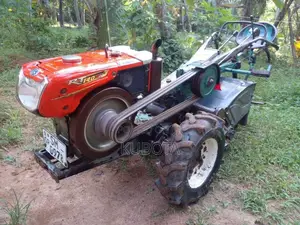 Kubota RT 140 Peragan 2014 Tractor (Used)