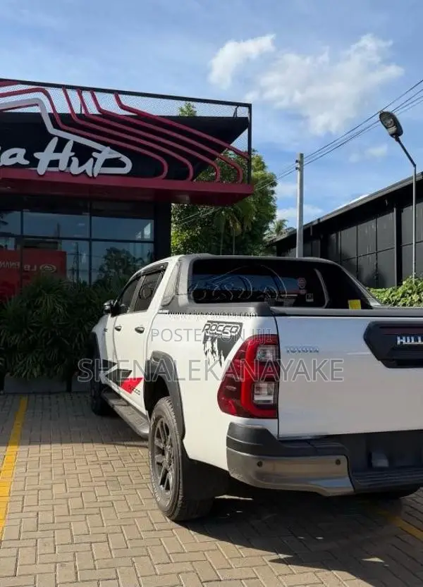 Toyota ROCCO 2025 Pickup (Used)