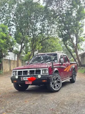 Isuzu Double Cab 1986 Pickup (Used)