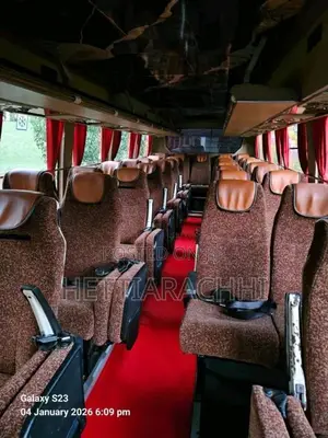 Ashok-Leyland Leyland 2016 Bus (Used)