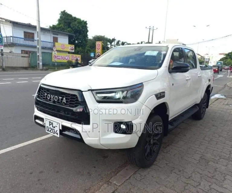 Toyota Hilux Z GR SPORT 2023 Pickup (Used)