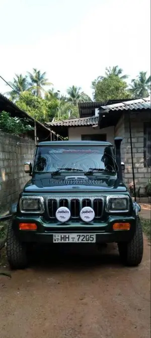 Mahindra Bolero LX Jeep 2005 Pickup (Used)