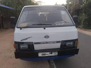 Nissan Vanette 1983 Van (Used)