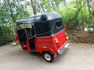 Bajaj RE 2010 Three Wheel (Used)