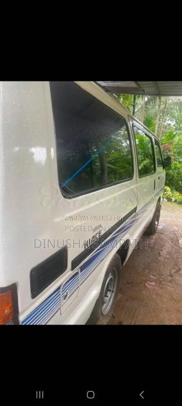 Toyota Shell 1986 Van (Used)