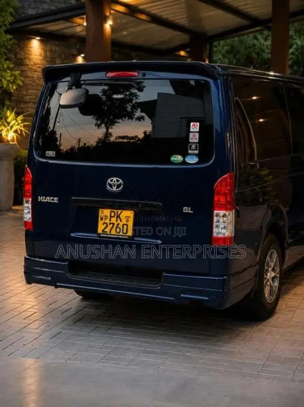 Toyota KDH 201 2017 Van (Used)