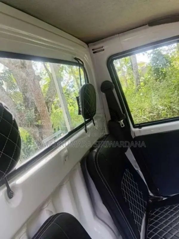 Daihatsu Hijet 2002 Lorry (Used)