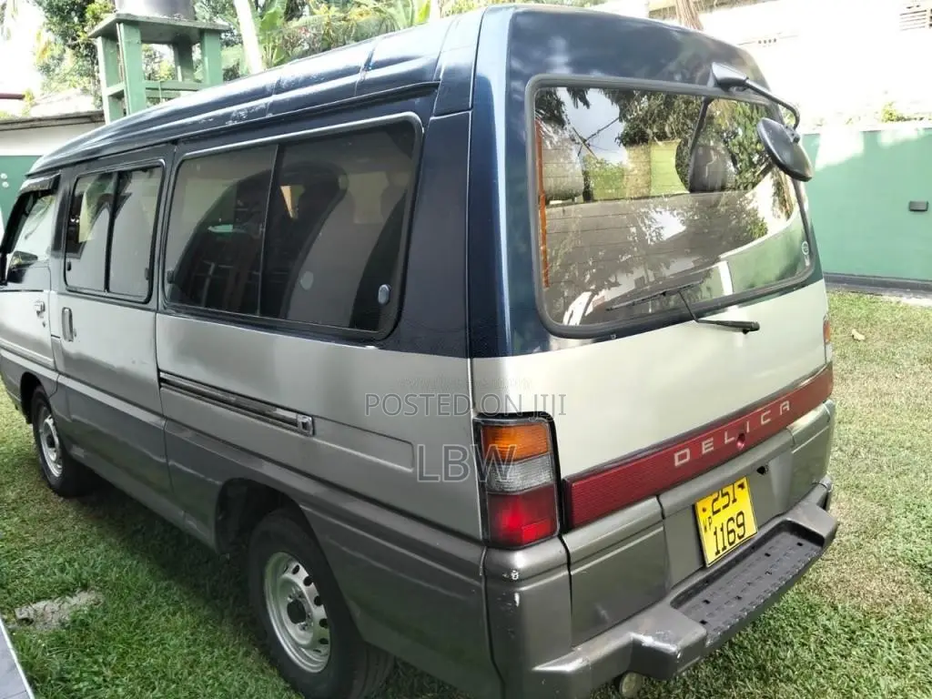 Mitsubishi Delica Po15 1998 Van (Used)
