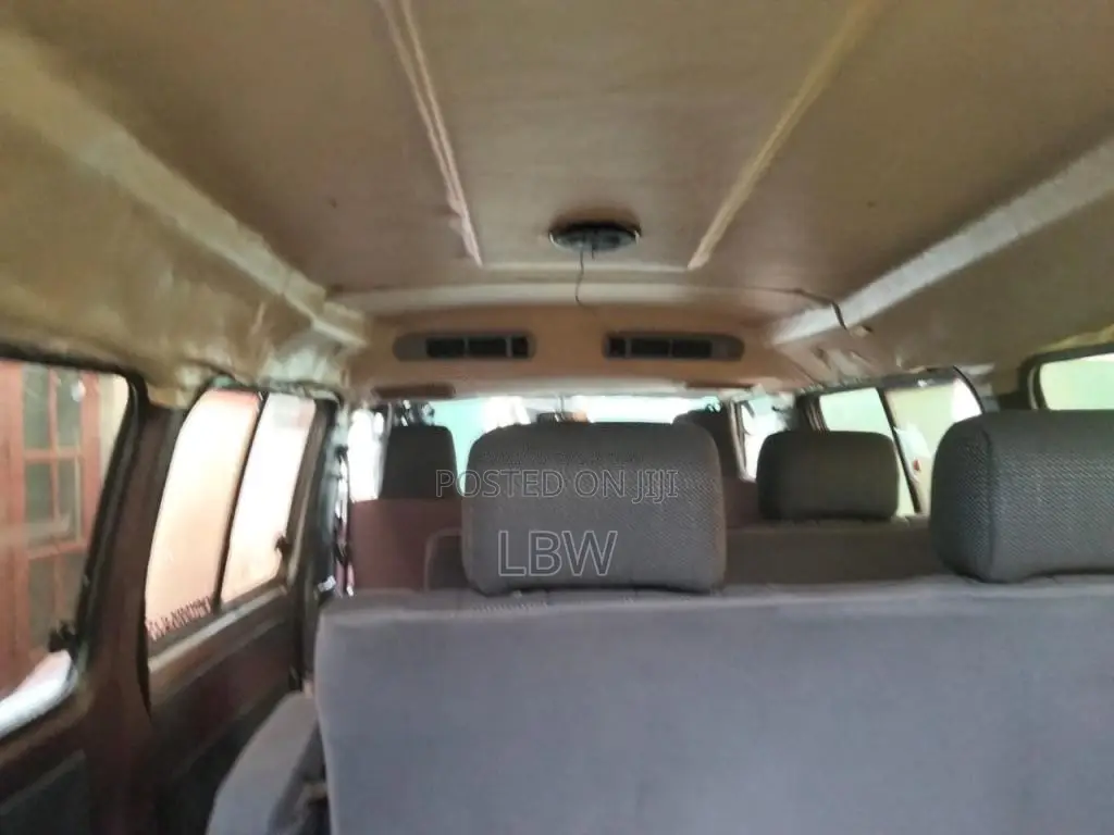Mitsubishi Delica Po15 1998 Van (Used)