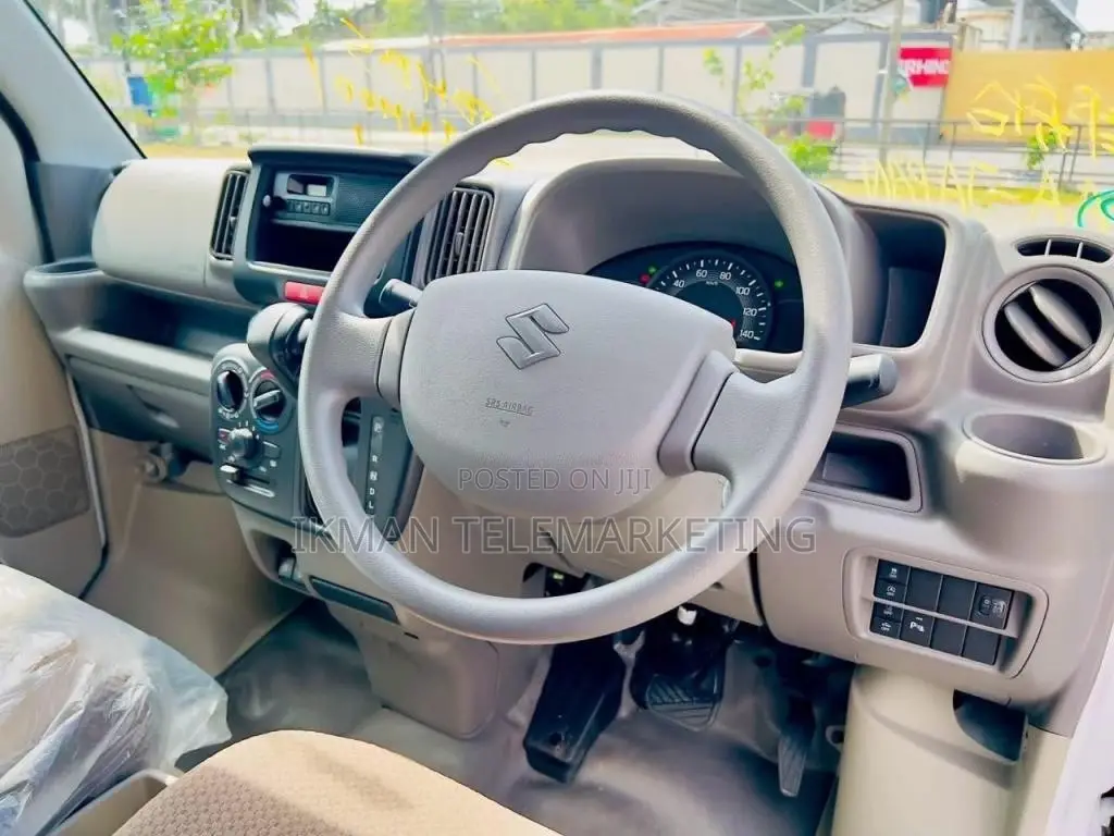 Toyota Every PA Limited 2025 Van Brand New