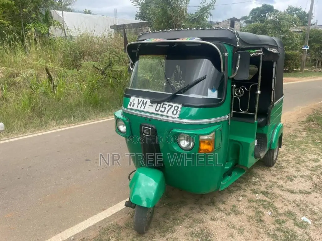 Bajaj RE 2011 Three Wheel (Used)
