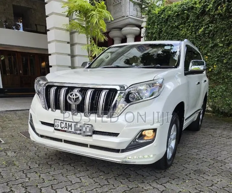 Toyota LAND CRUISER PRADO 150 TX 6FORWARD 2015 SUV (Used)