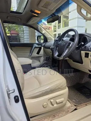 Toyota LAND CRUISER PRADO 150 TX 6FORWARD 2015 SUV (Used)