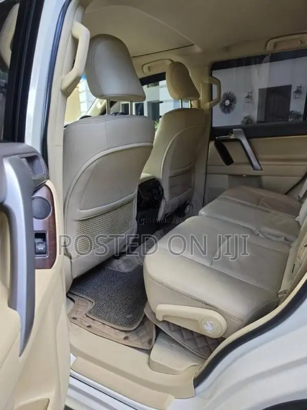 Toyota LAND CRUISER PRADO 150 TX 6FORWARD 2015 SUV (Used)