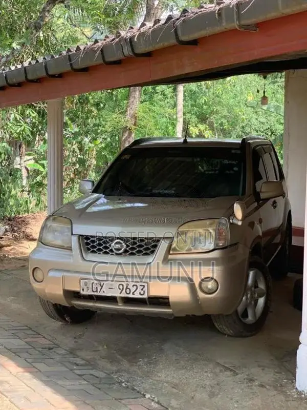 Nissan X-trail 2002 SUV (Used)