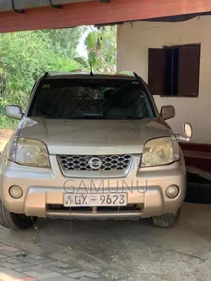 Nissan X-trail 2002 SUV (Used)