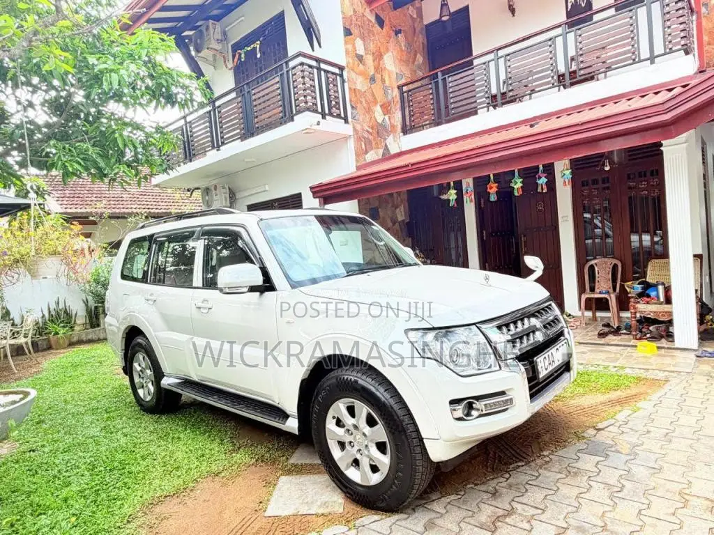 Mitsubishi Montero 2013 SUV (Used)