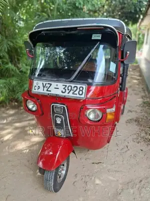 Bajaj 4 stroke 2012 Three Wheel (Used)