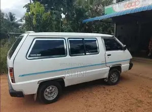 Toyota TownAce 1988 Van (Used)