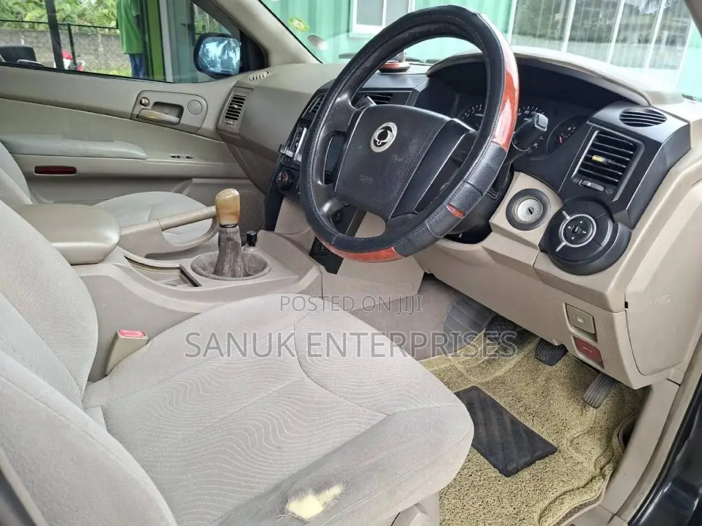 Micro Kyron 2008 SUV (Used)