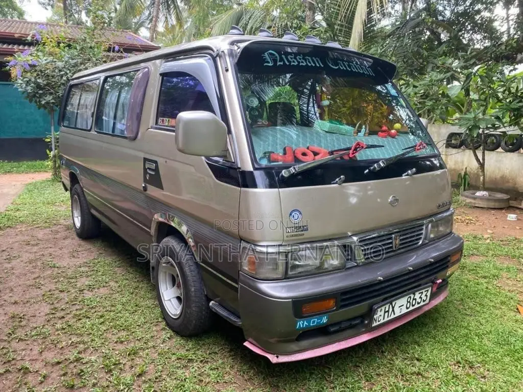 Nissan Caravan 1999 Van (Used)